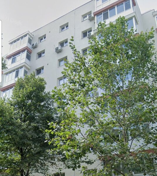 Mosilor intersectie Eminescu, adiacent, metroul Obor la 7 min.