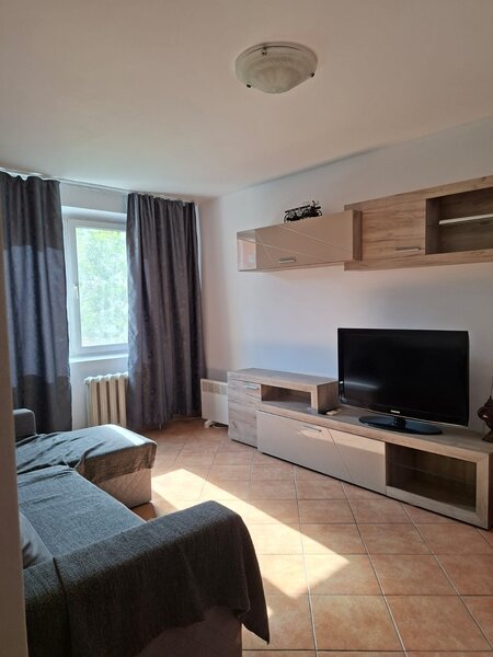 Mosilor intersectie Eminescu, adiacent, metroul Obor la 7 min.
